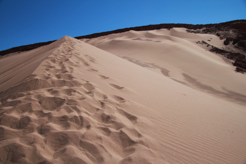 Atacama-desert-valle-del-marte-dunes